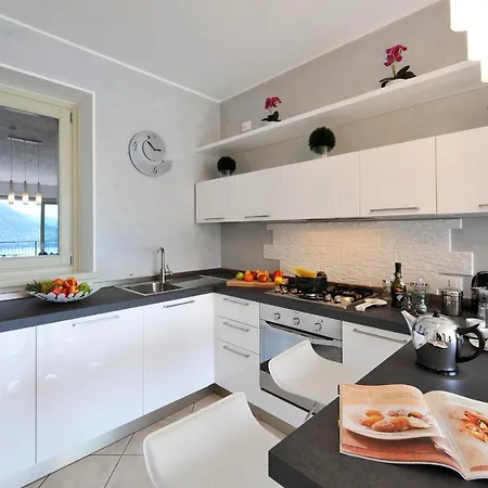 Gittana Sleeps 4 Pool Διαμέρισμα